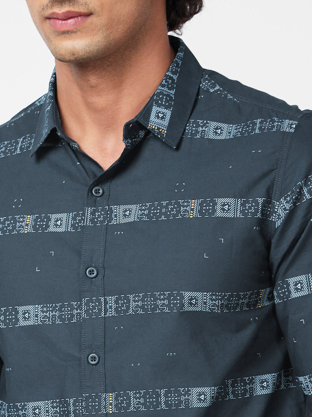 SPYKAR Men Slim Fit Horizontal Striped Cotton Pure Cotton Casual Shirt