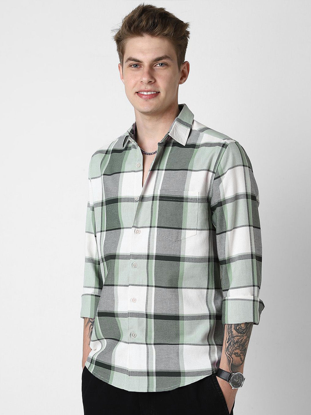 VASTRADO Men Classic Tartan Checks Opaque Checked Casual Shirt