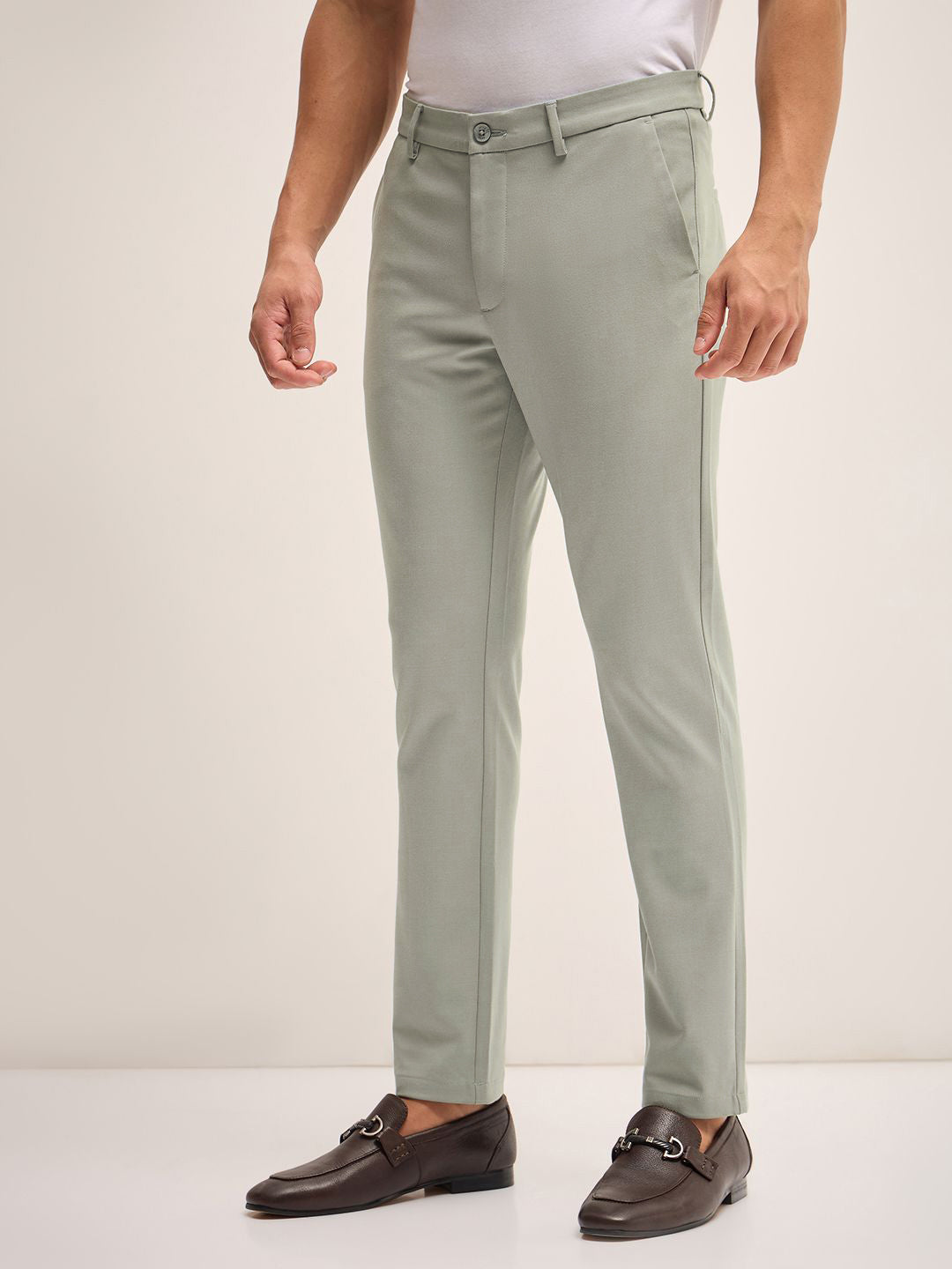 THE BEAR HOUSE Men Slim Fit Mid-Rise Flat-Front Trousers