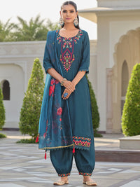 Varanga Floral Yoke Design Thread Work Straight Kurta With Salwar & Dupatta
