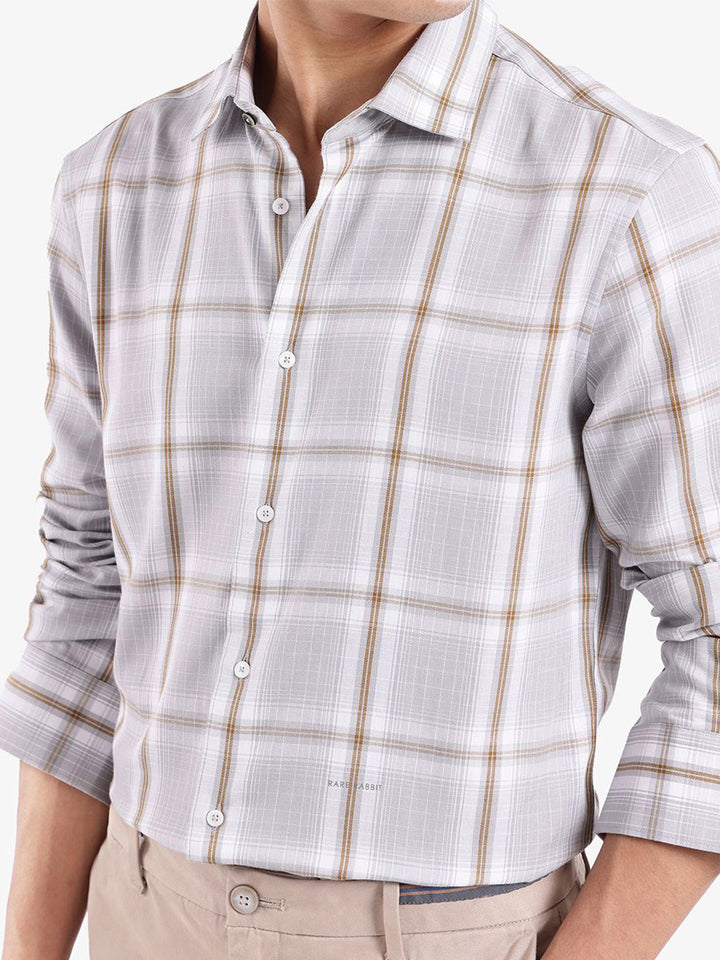 RARE RABBIT Men Comfort Spread Collar Checked Cotton Casual Shirt