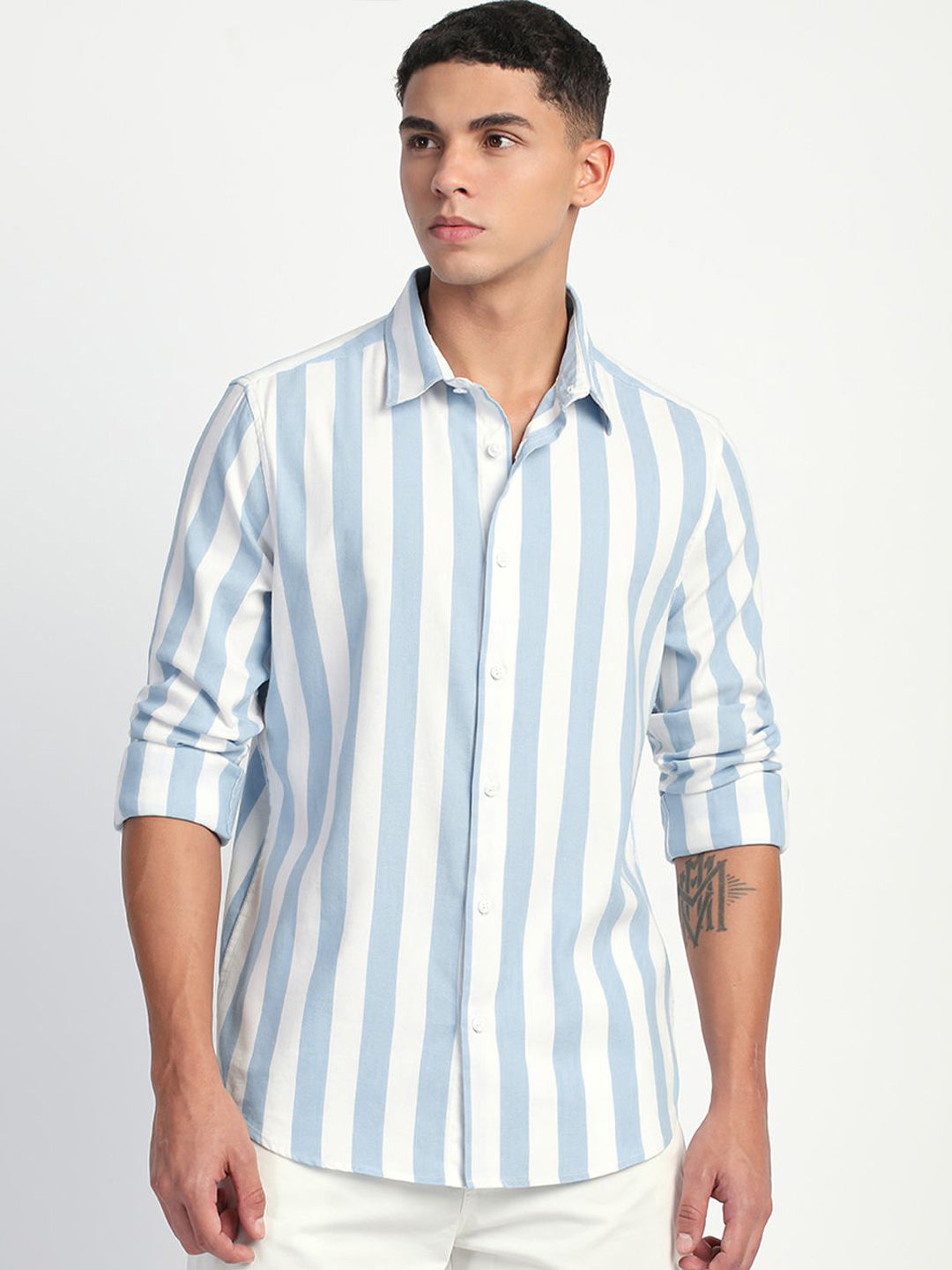 THE BEAR HOUSE Men Slim Fit Striped Casual Shirt