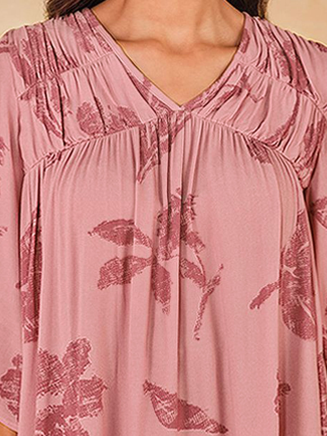 AND Print Tie-Up Neck Kimono Sleeve Top