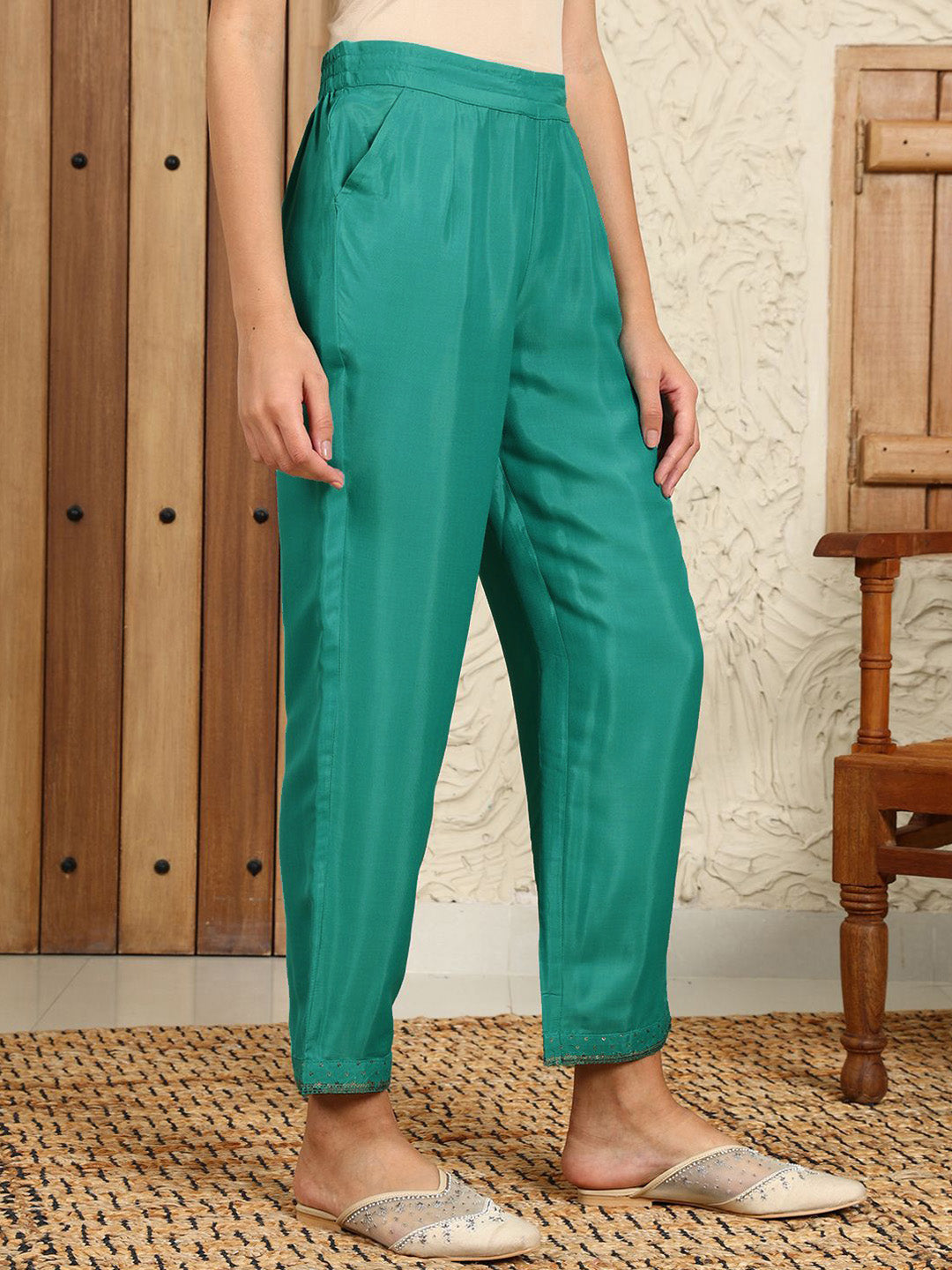 W Solid Women Straight Fit Pleated Casual Trousers