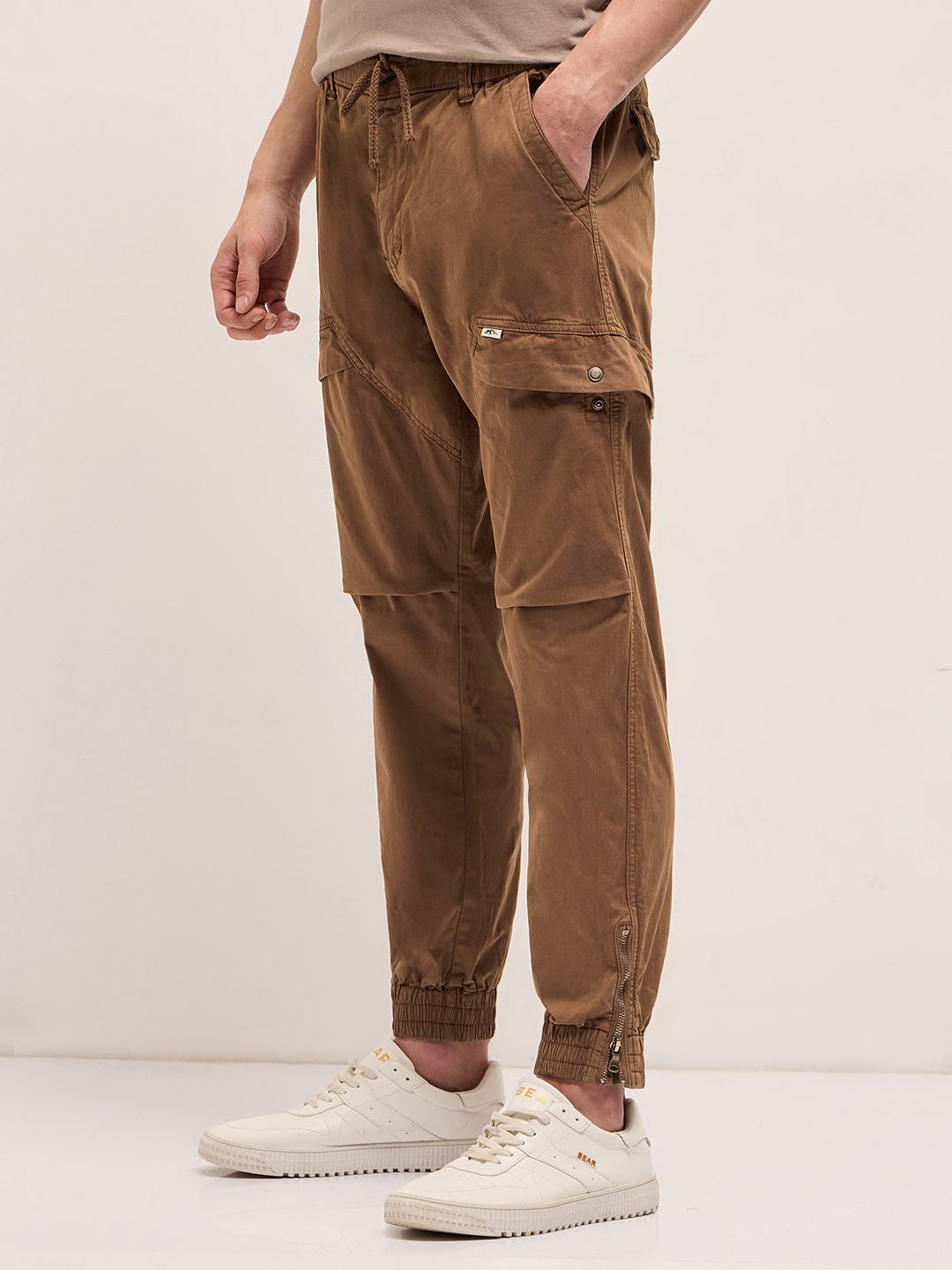 THE BEAR HOUSE Men Cotton Slim Fit Cargos