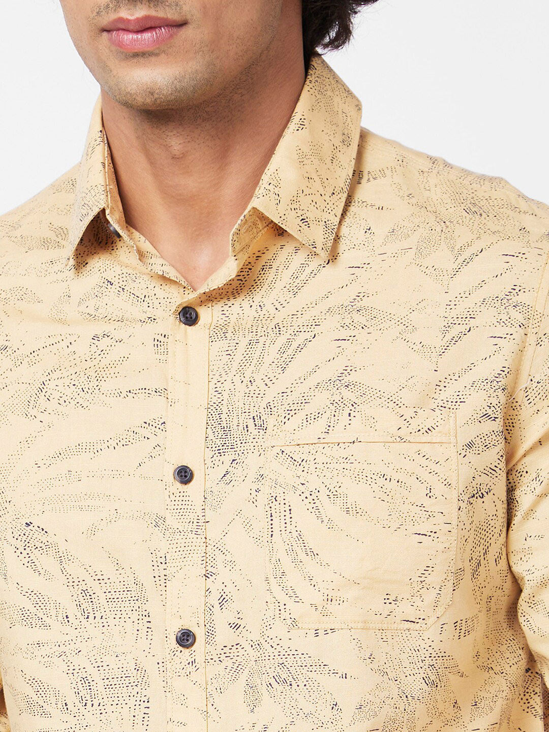 SPYKAR Slim Fit Floral Printed Opaque Cotton Casual Shirt