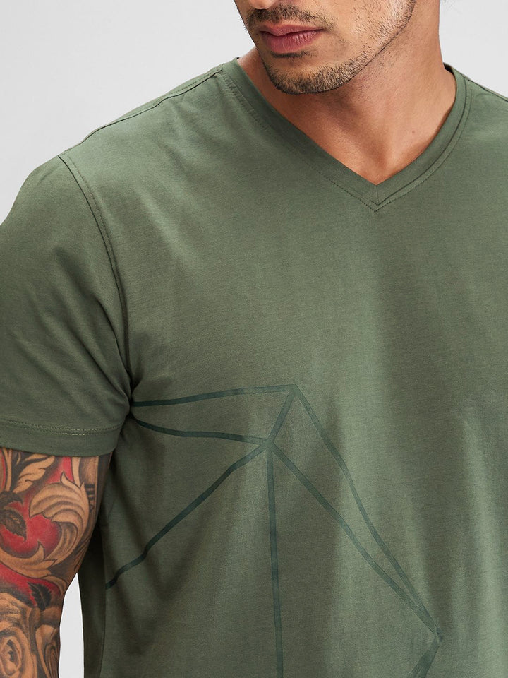 SPYKAR Men V-Neck Raw Edge Slim Fit T-shirt