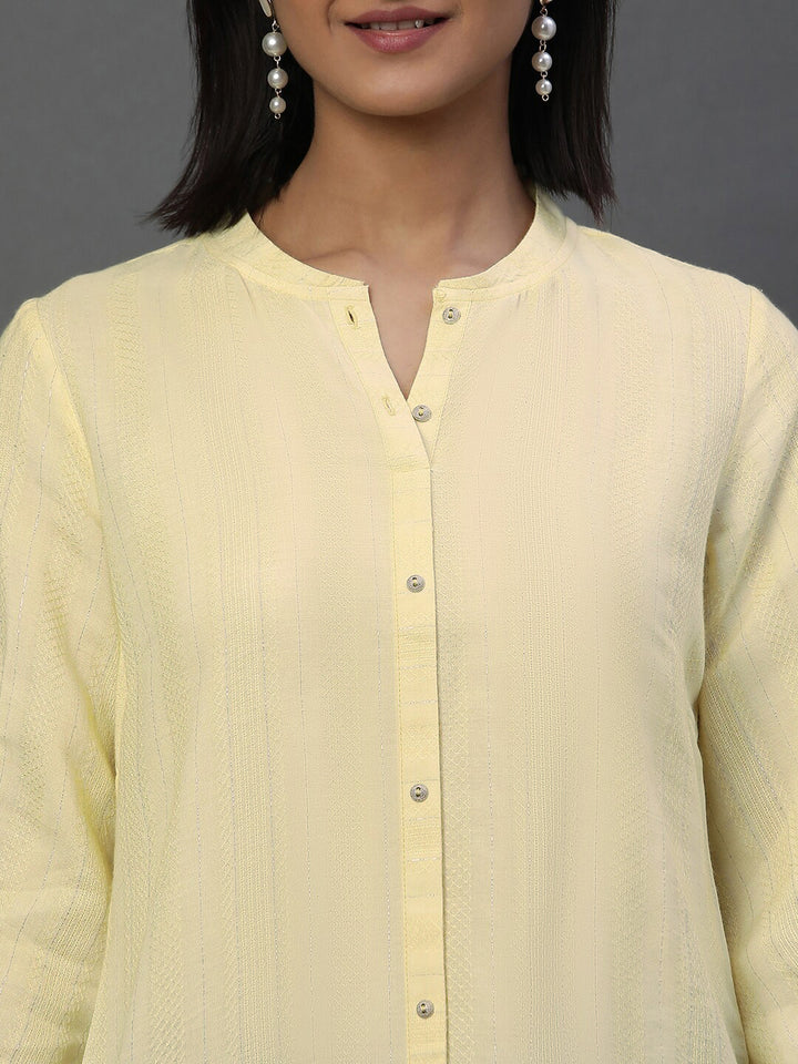 AURELIA Geometric Woven Design Mandarin Collar Straight Kurti