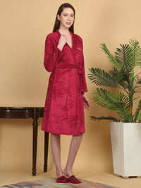 KLOTTHE Red Self Design Woollen Bath Robe With Belt
