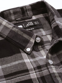 THE BEAR HOUSE Men Grey Slim Fit Tartan Checked Pure Cotton Casual Shirt