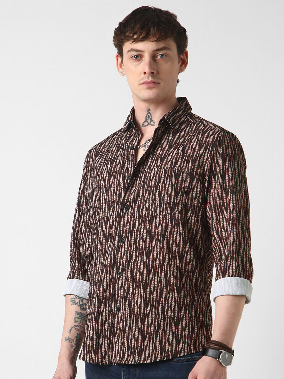 VASTRADO Men Classic Cutaway Collar Abstract Printed Slim Fit Casual Shirt