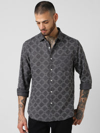 VASTRADO Men Classic Slim Fit Geometric Printed Casual Shirt