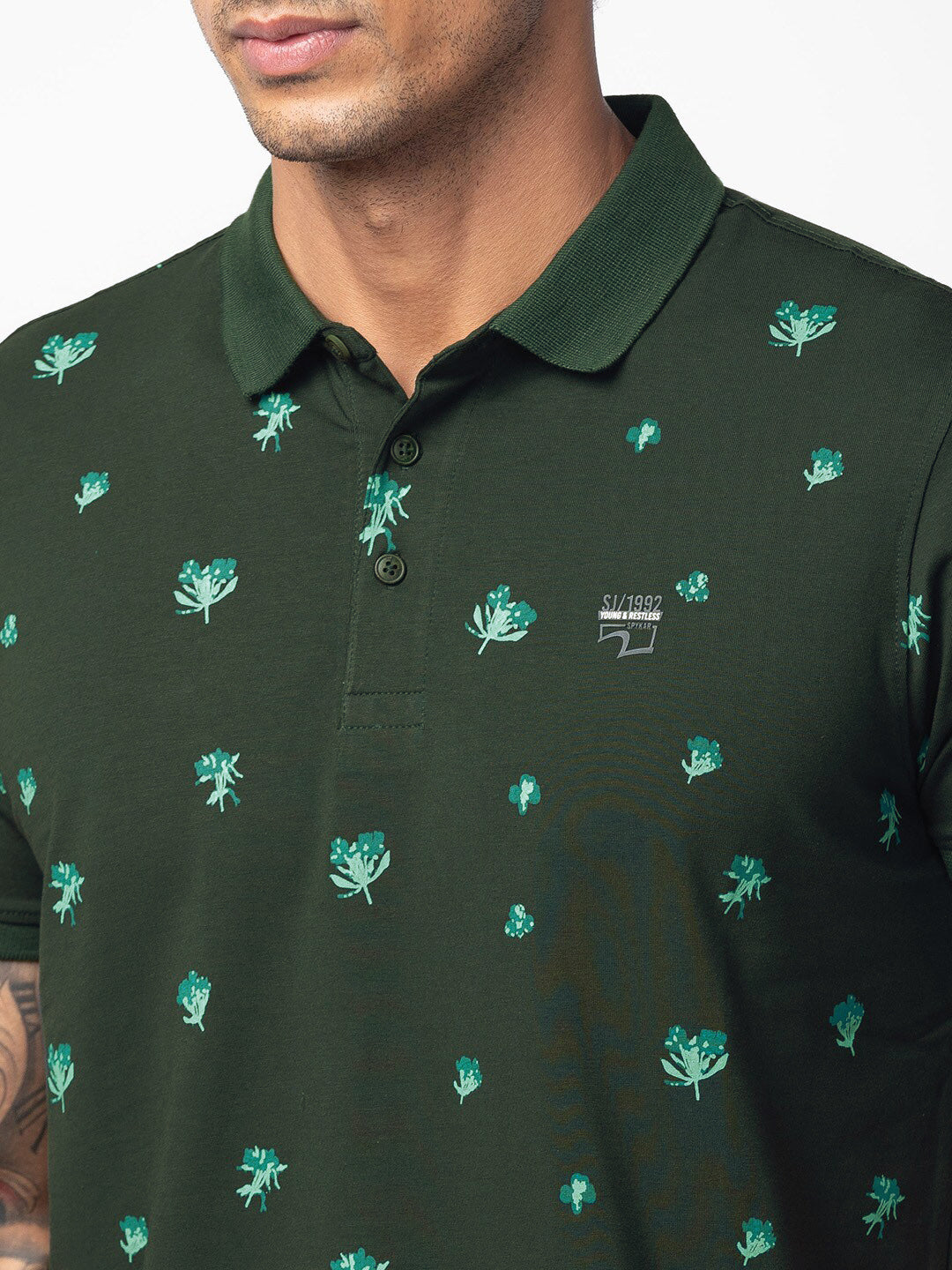 SPYKAR Men Floral Printed Polo Collar Slim Fit T-shirt
