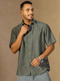DENNISON Men Solid Oversized Smart Casual Shirt