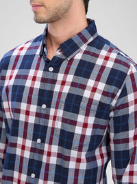 SPYKAR Pure Cotton Slim Fit Opaque Checked Spread Collar Casual Shirt