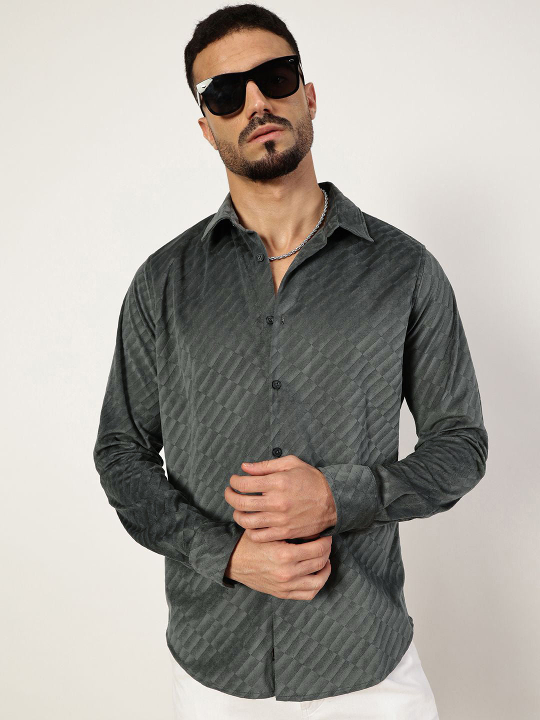 Thomas Scott Men Premium Spread Collar Textured Slim Fit Casual Shirt