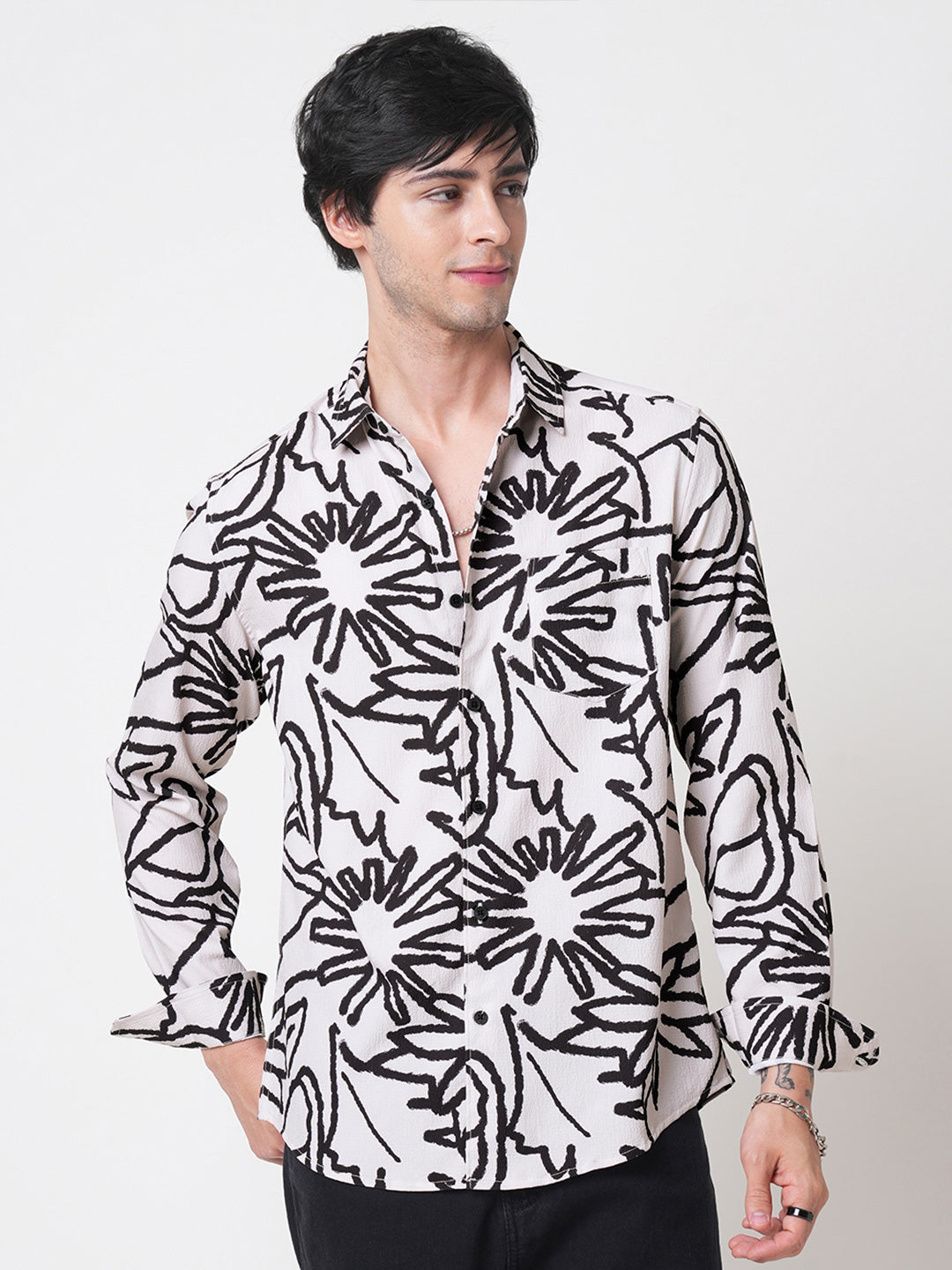 VASTRADO Men Classic Slim Fit Spread Collar Floral Printed Casual Shirt