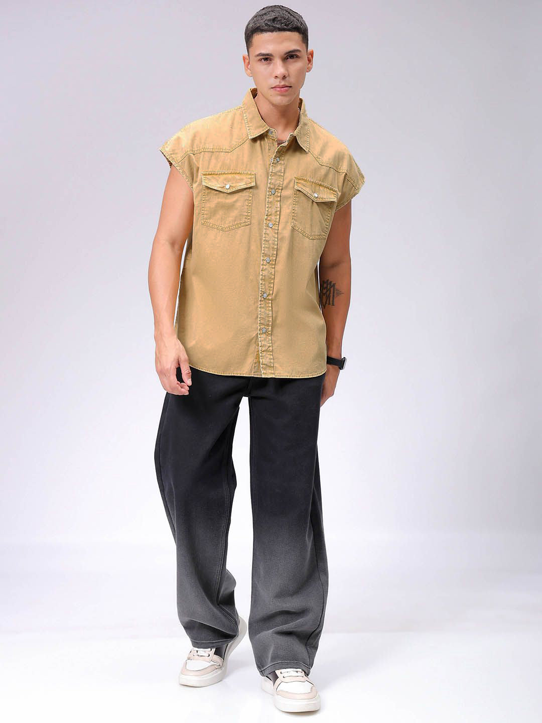 The Indian Garage Co Men Boxy Pure Cotton Casual Shirt
