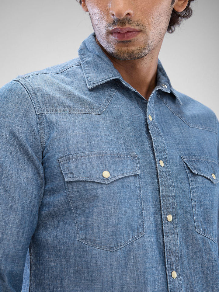 SPYKAR Pure Cotton Solid Spread Collar Slim Fit Casual Shirt