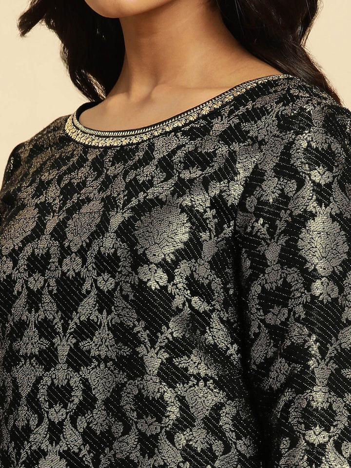 W Ethnic Motifs Woven Design Regular Kurta with Trousers