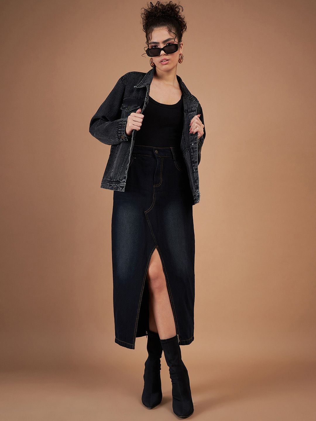 SASSAFRAS Black Washed Spread Collar Denim Jacket