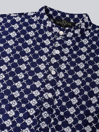 SOJANYA Floral Embroidered Mandarin Collar Thread Work Straight Kurta