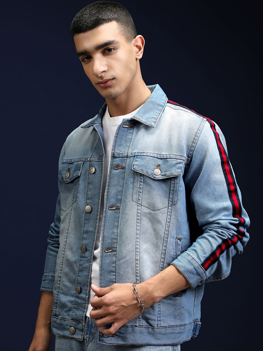 HIGHLANDER Men Blue Washed Denim Jacket