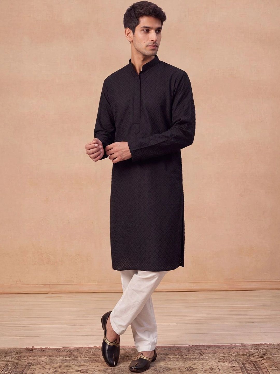 House of Chikankari Men Cotton Embroidered Kurta