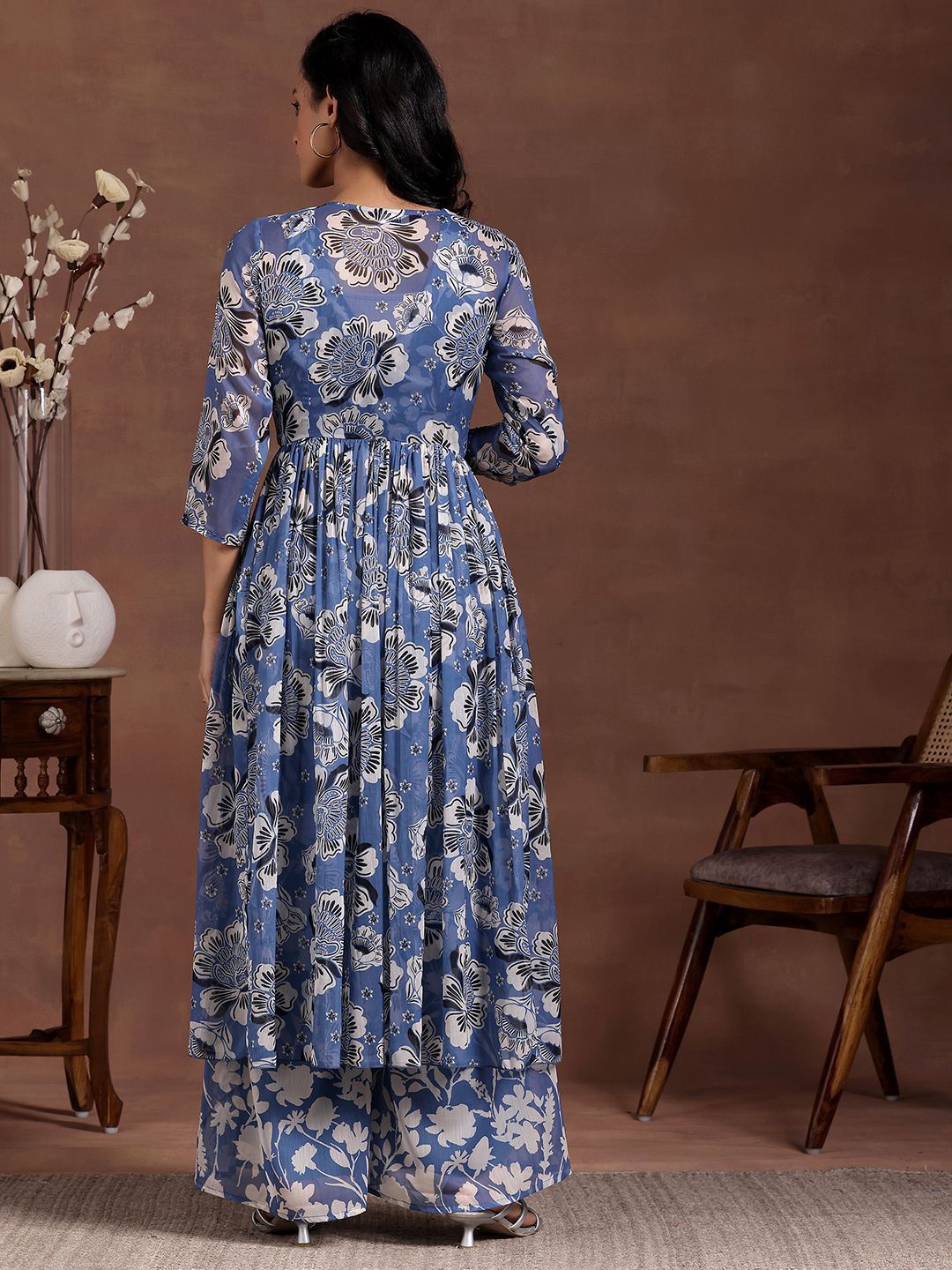 Libas Women floral Printed Tunic, Shrug & Palazzos Co-Ords Co-Ords