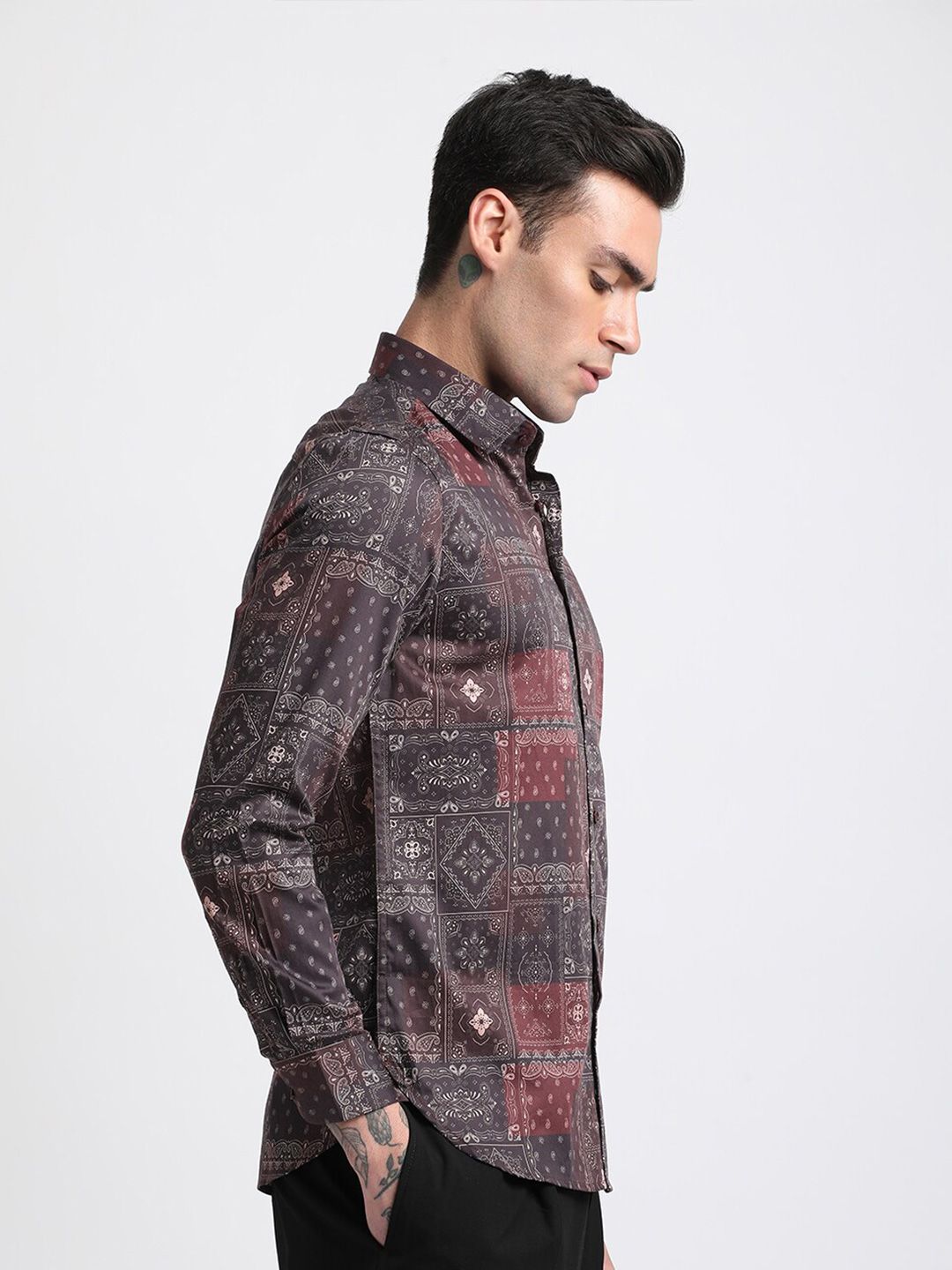 THE BEAR HOUSE Abstract Printed Slim Fit Pure Cotton Casual Shirt