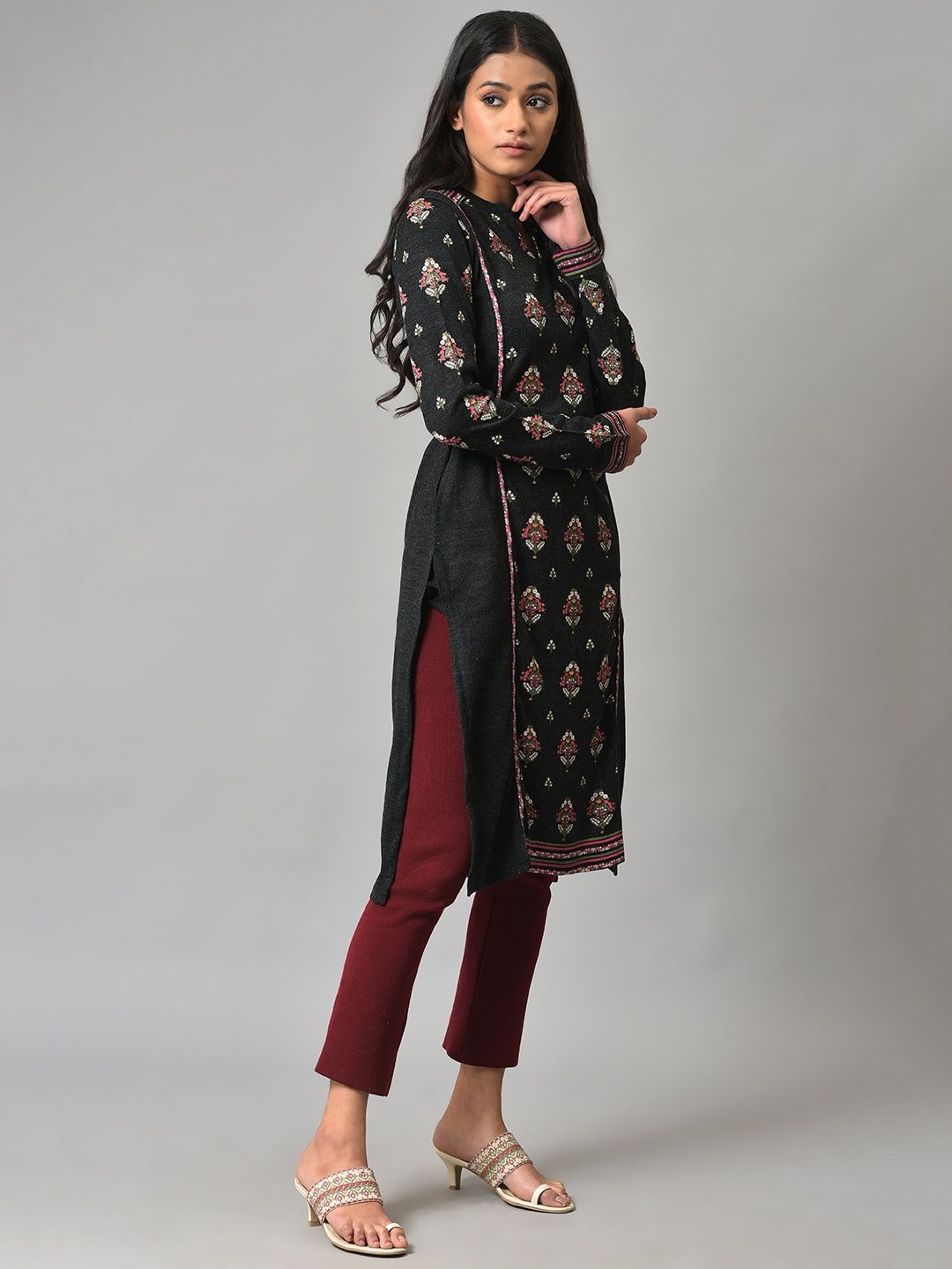 W Women Ethnic Motifs Printed Acrylic Kurta
