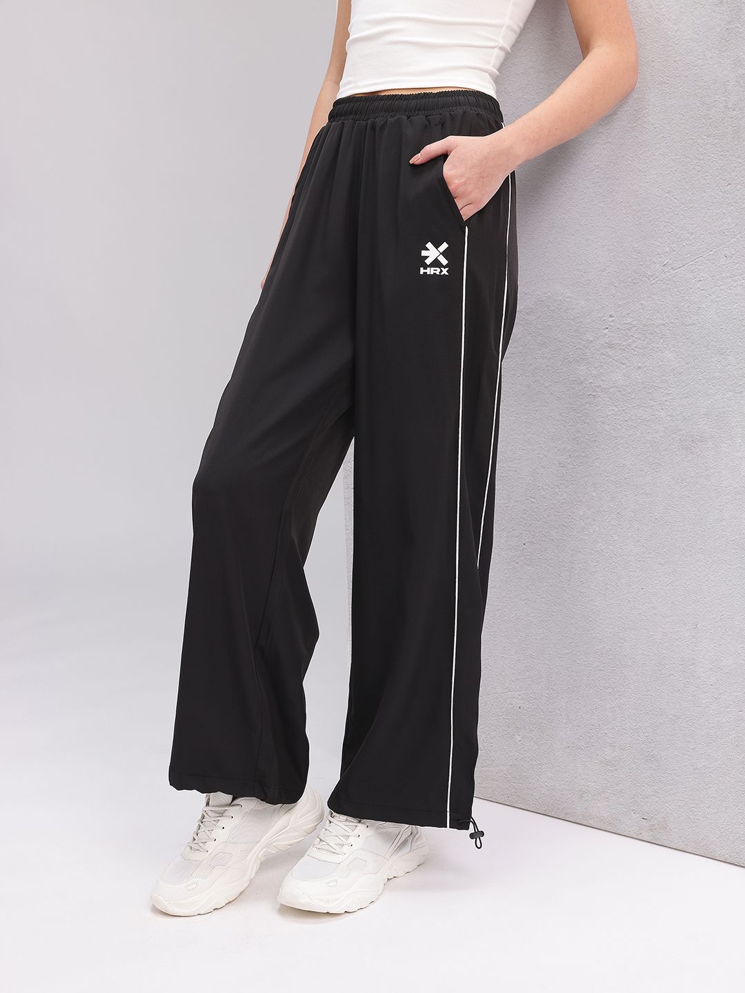 HRX by Hrithik Roshan Women Piping Detail Lifestyle Track Pants