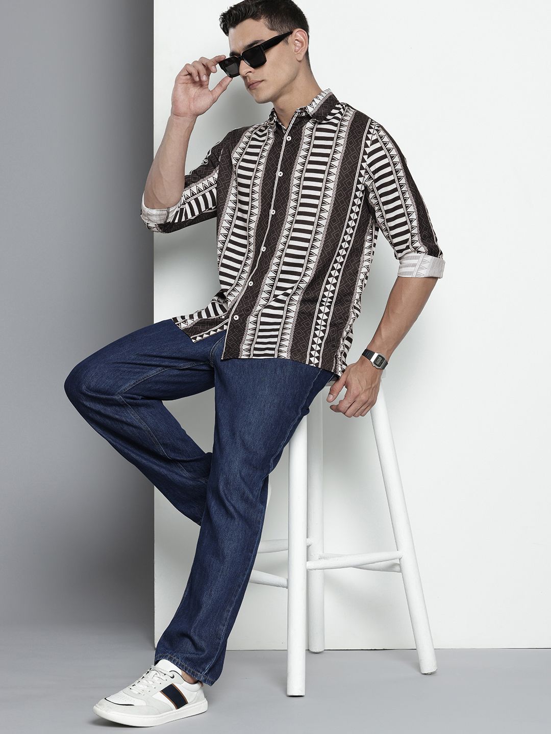 The Indian Garage Co Relaxed Fit Geometric Printed Casual Shirt