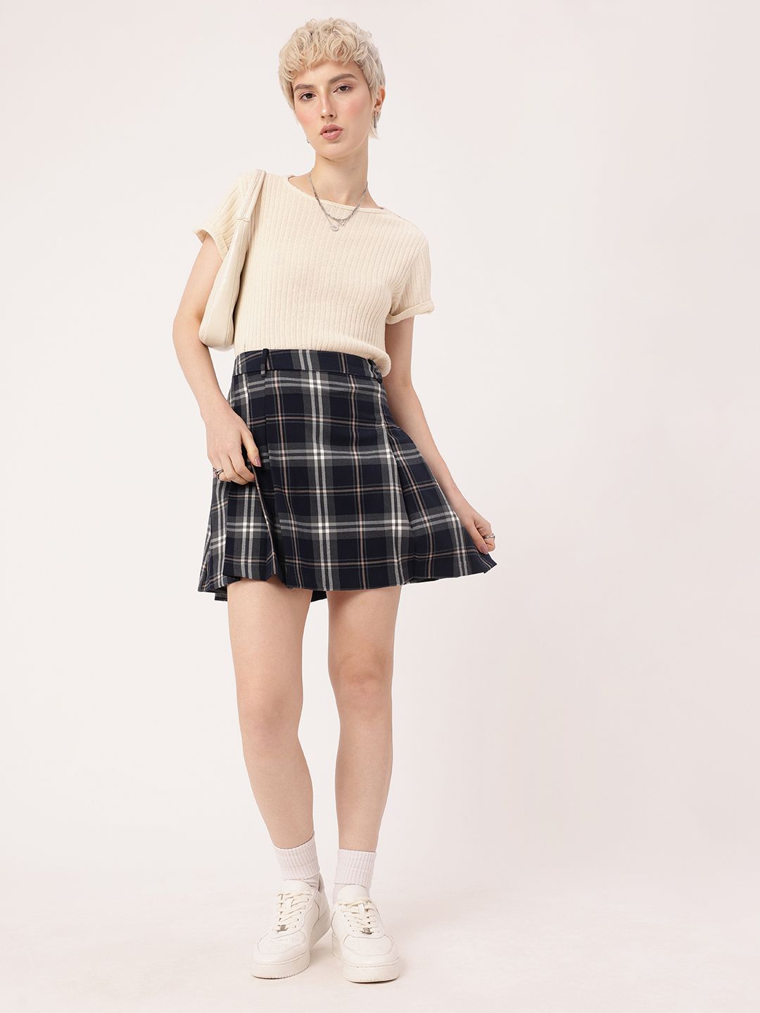 DressBerry Knitted Self Striped Top