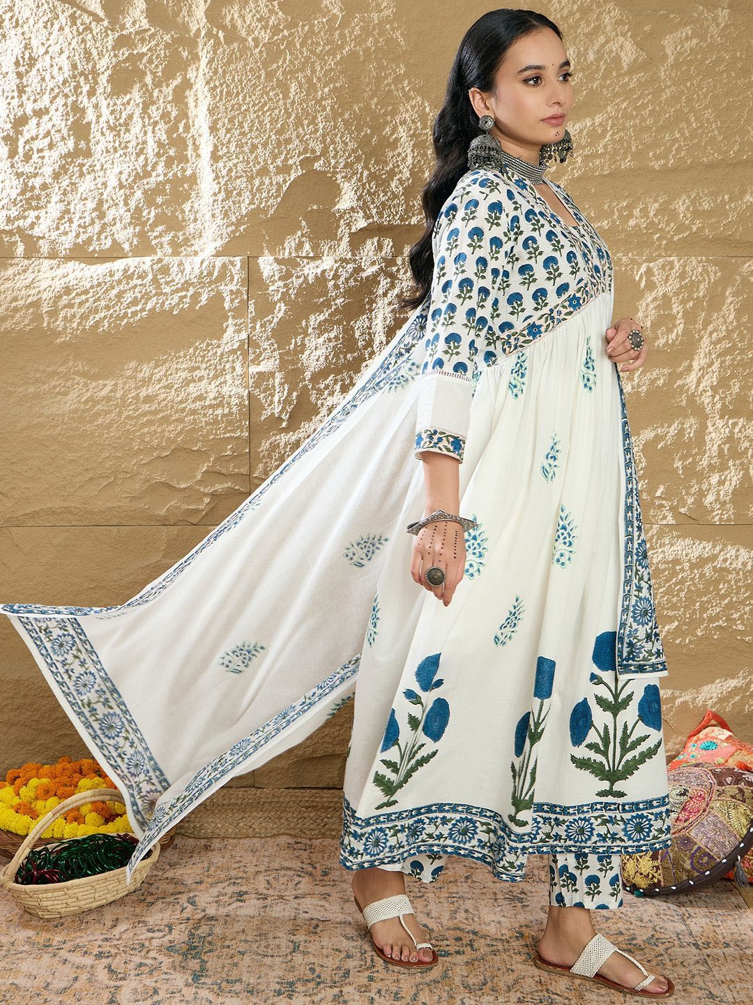 Indo Era Women Printed Empire Pure Cotton Kurta with Trousers & With Dupatta
