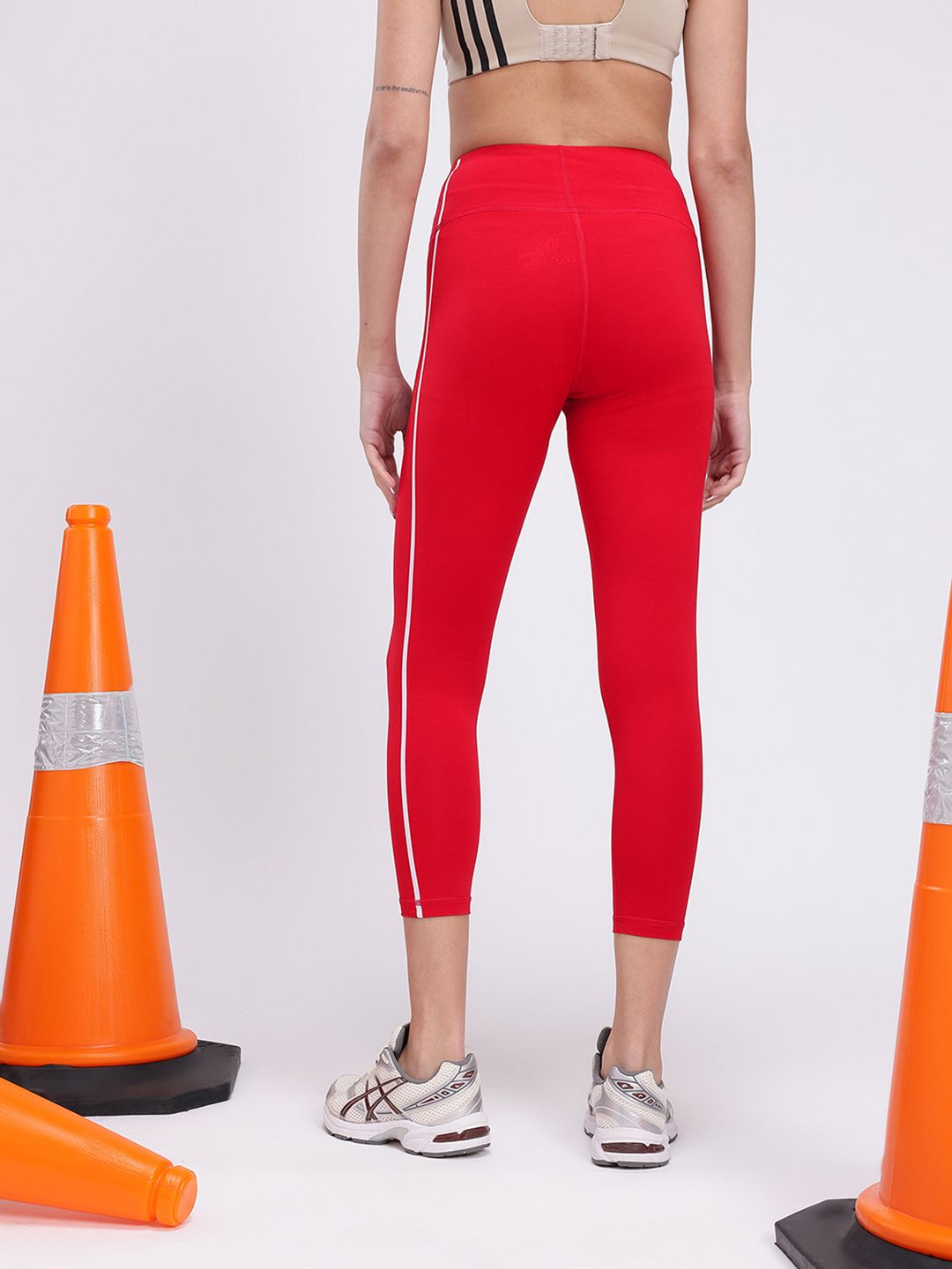 HRX by Hrithik Roshan Women Lifestyle 3/4th Tights