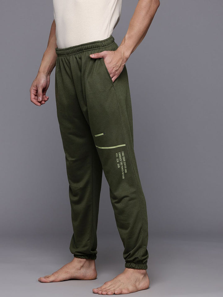 HRX by Hrithik Roshan Men Mid Rise Printed Yoga Joggers