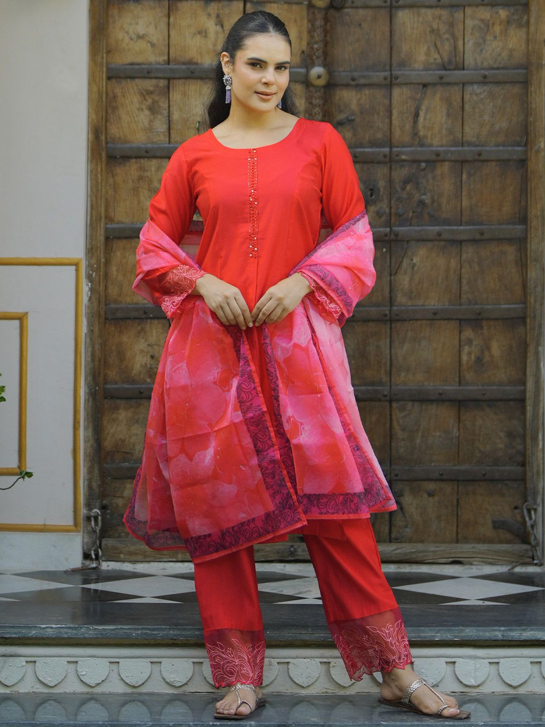 Libas Yoke Design Thread Work Straight Kurta with Trousers & Dupatta