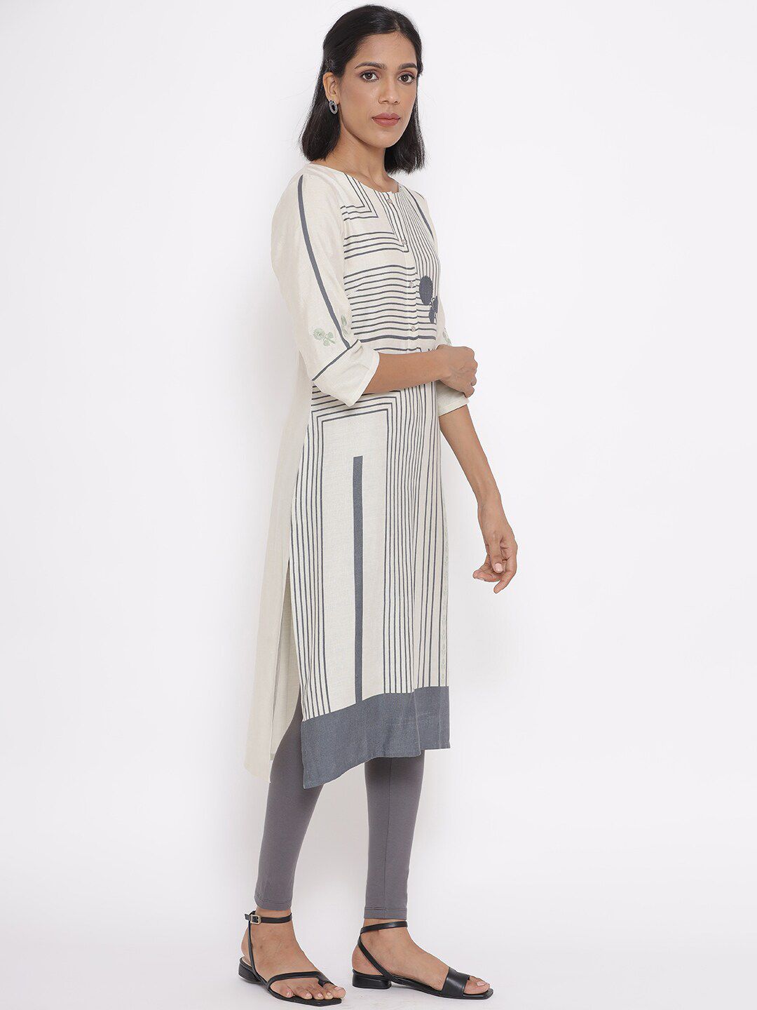 W Women White & Grey Striped A-Line Kurta
