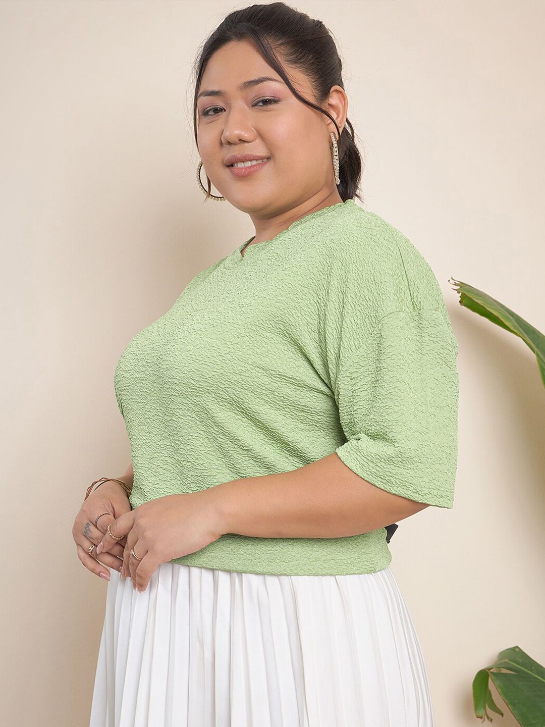 CURVY STREET Plus Size Textured Round Neck Top