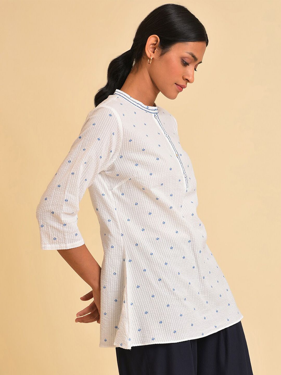 W White Geometric Print Mandarin Collar Cotton Top
