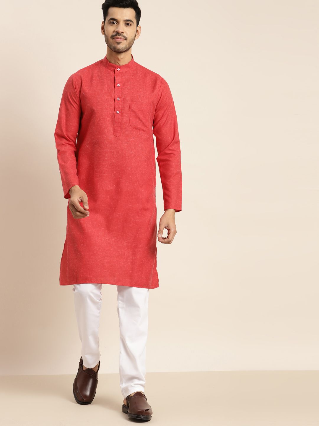 Anug by SOJANYA Men Red Dobby Kurta