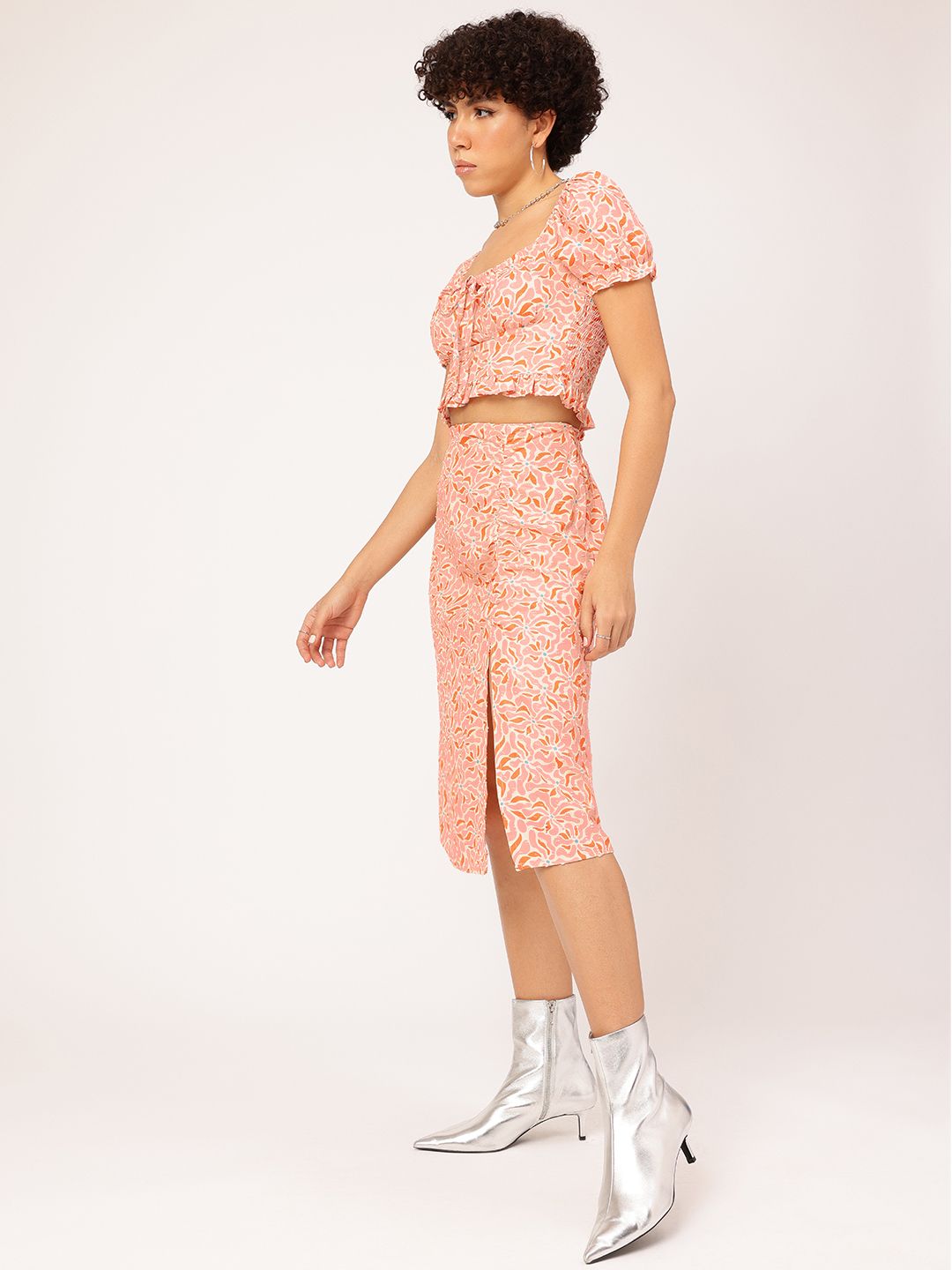 DressBerry Floral Flaunt Ruched Printed Co-Ords