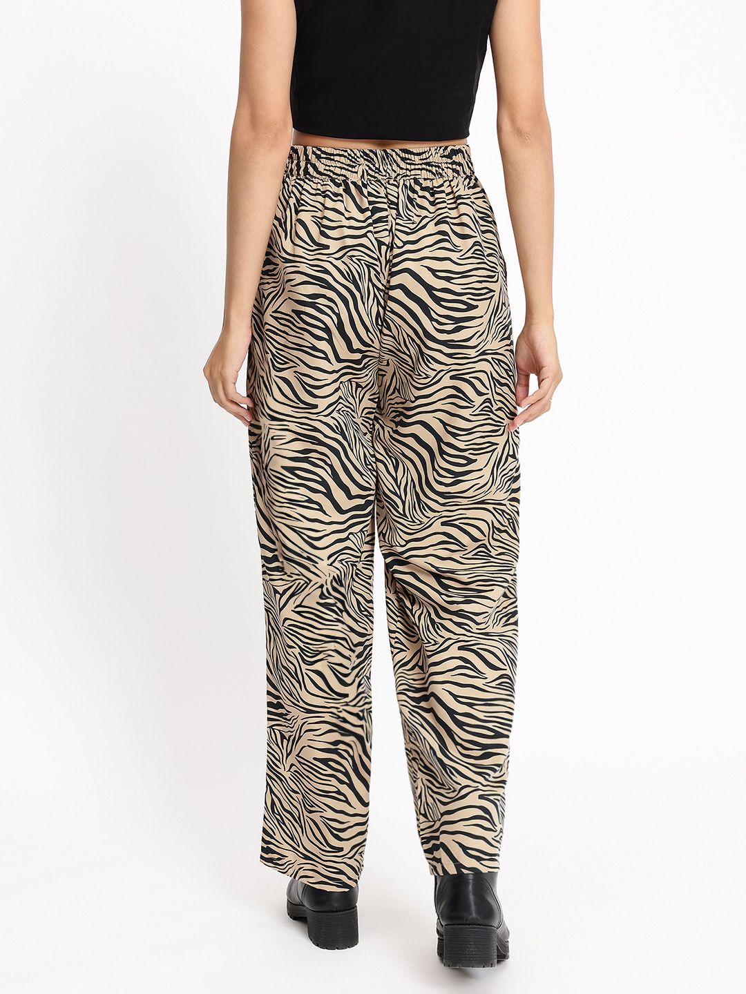 DressBerry Women Exotic Edge Animal Print Flared Trousers
