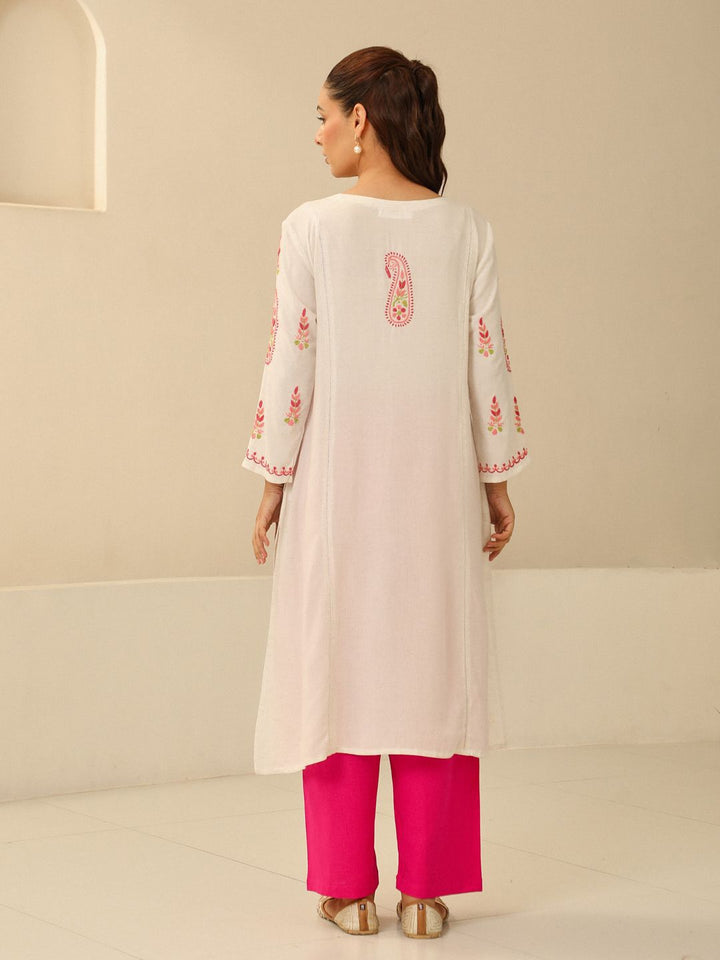 House of Chikankari Women Off White Cotton Chikankari Embroidered Kurta