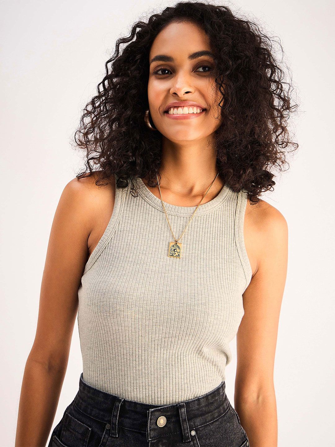 SASSAFRAS BASICS Ribbed Cotton Fitted Top