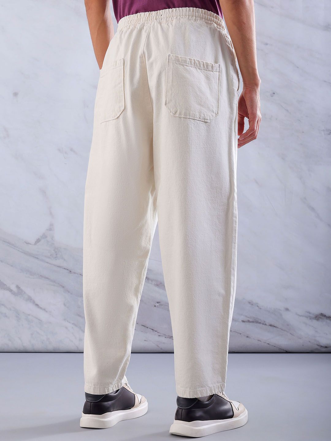 The Indian Garage Co Men Baggy Fit Cotton Elasticated Waist Jeans
