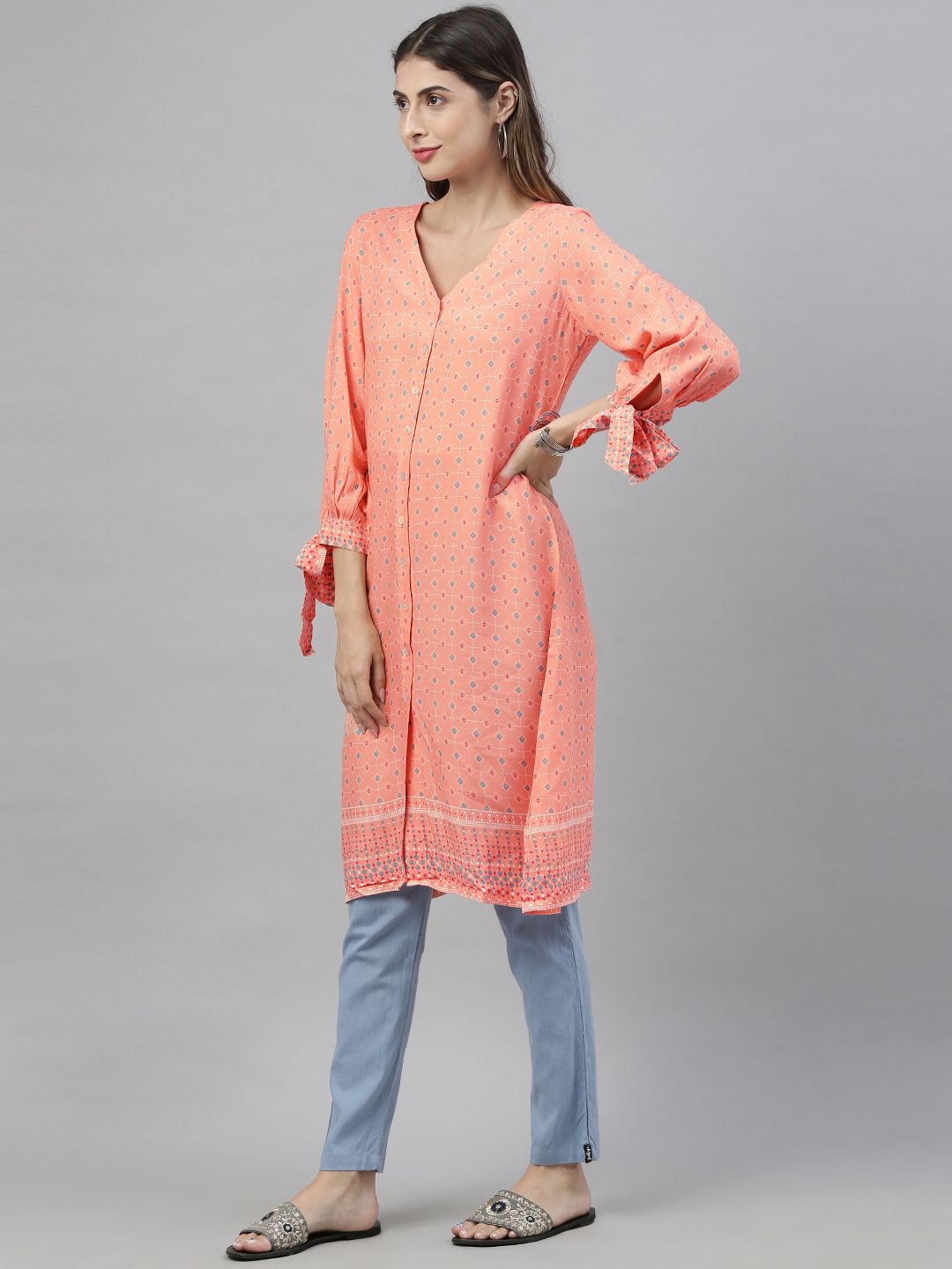 Global Desi Women's Pink & White Printed Tunic