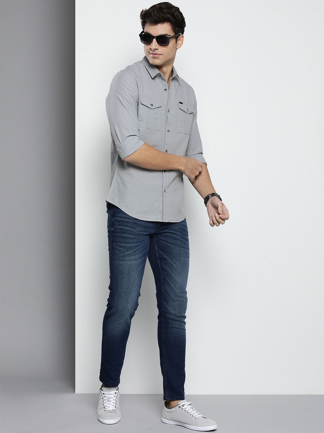 The Indian Garage Co Men Grey Solid Casual Shirt