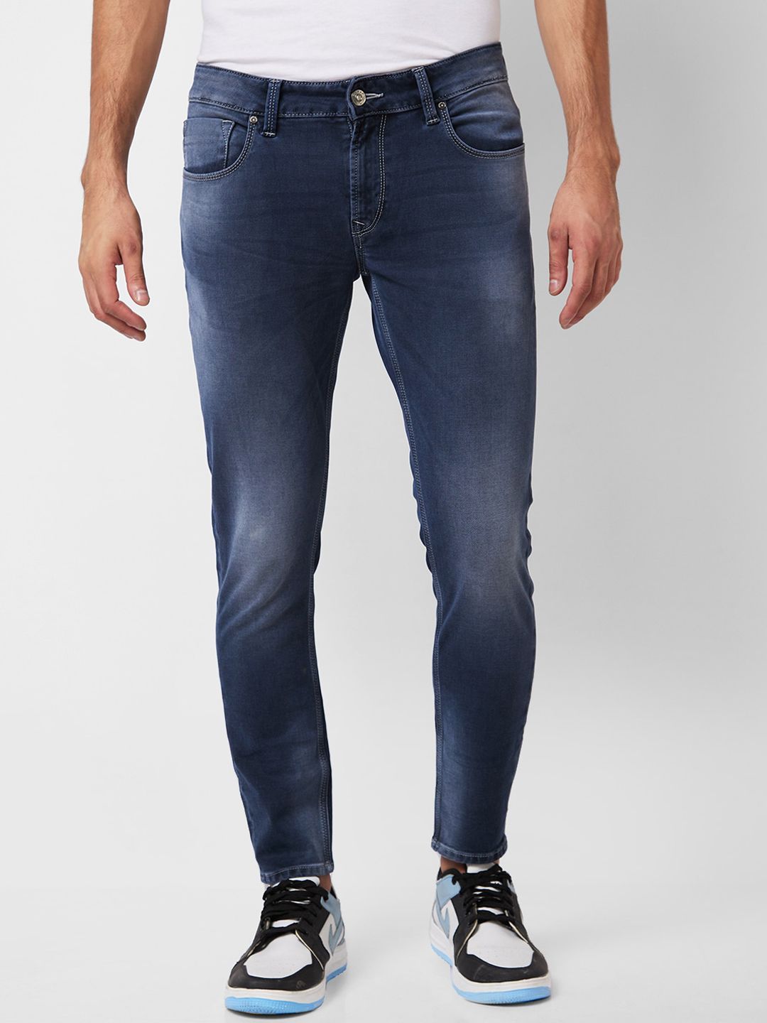 SPYKAR Men Slim Fit Heavy Fade Stretchable Jeans